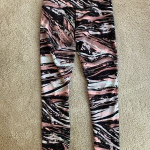 Lululemon Wunder under HW leggings
